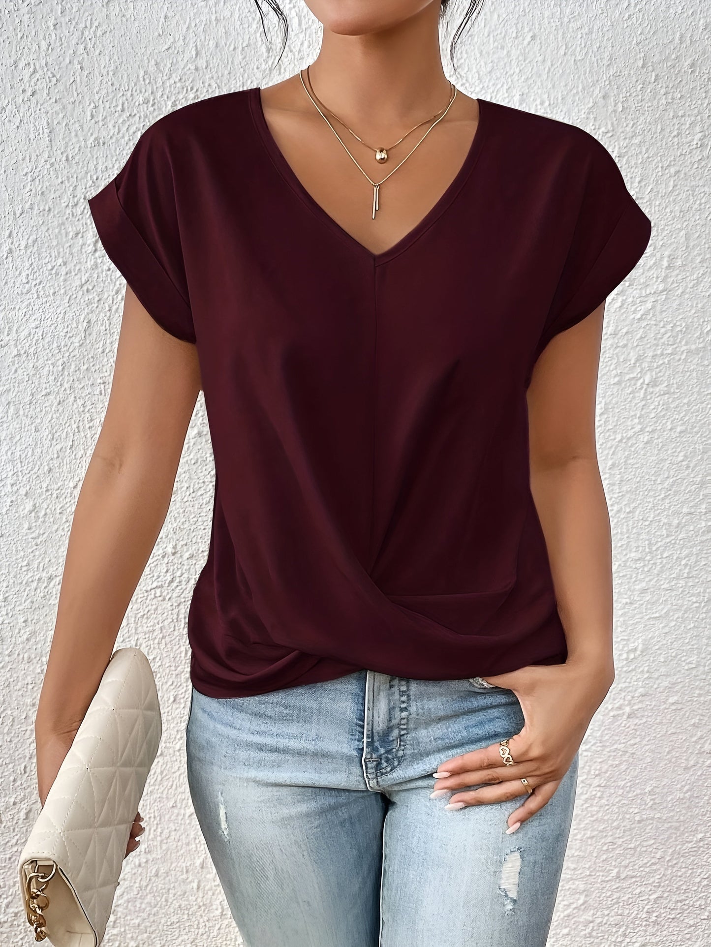Sophie – V-hals T-shirt med hjerteudskæring
