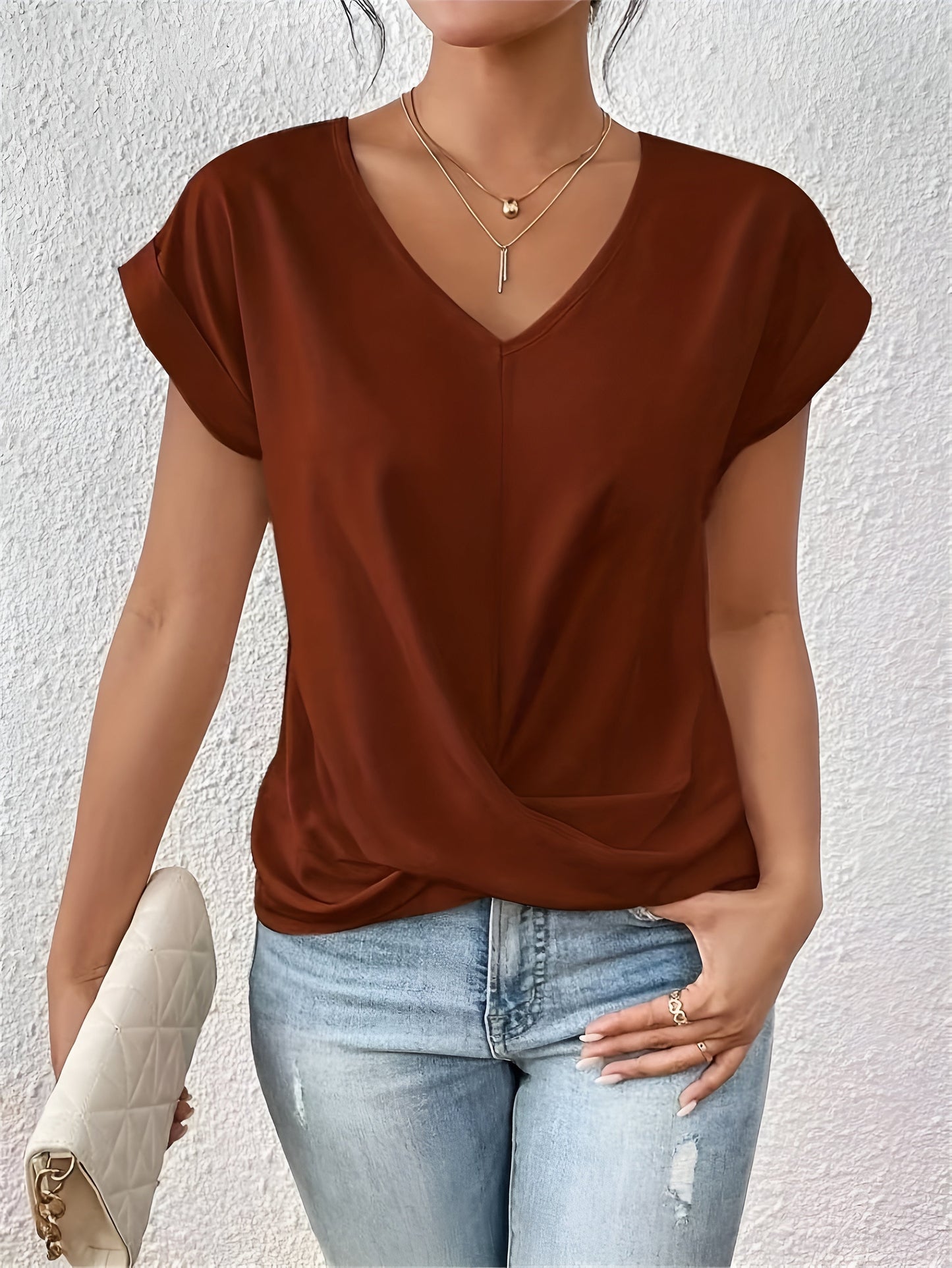Sophie – V-hals T-shirt med hjerteudskæring